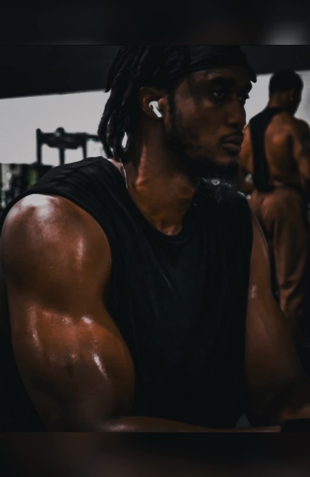 @tallguymuscle