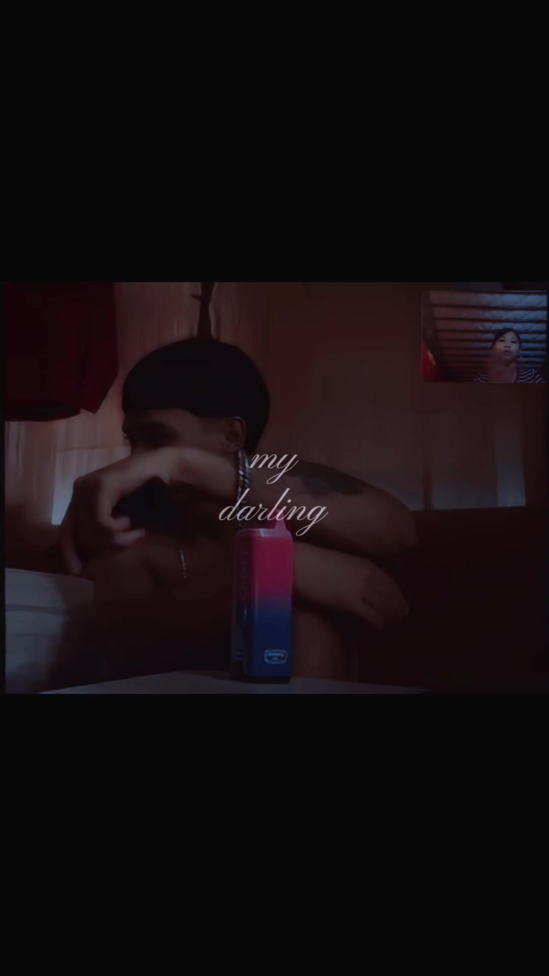 @𝒱