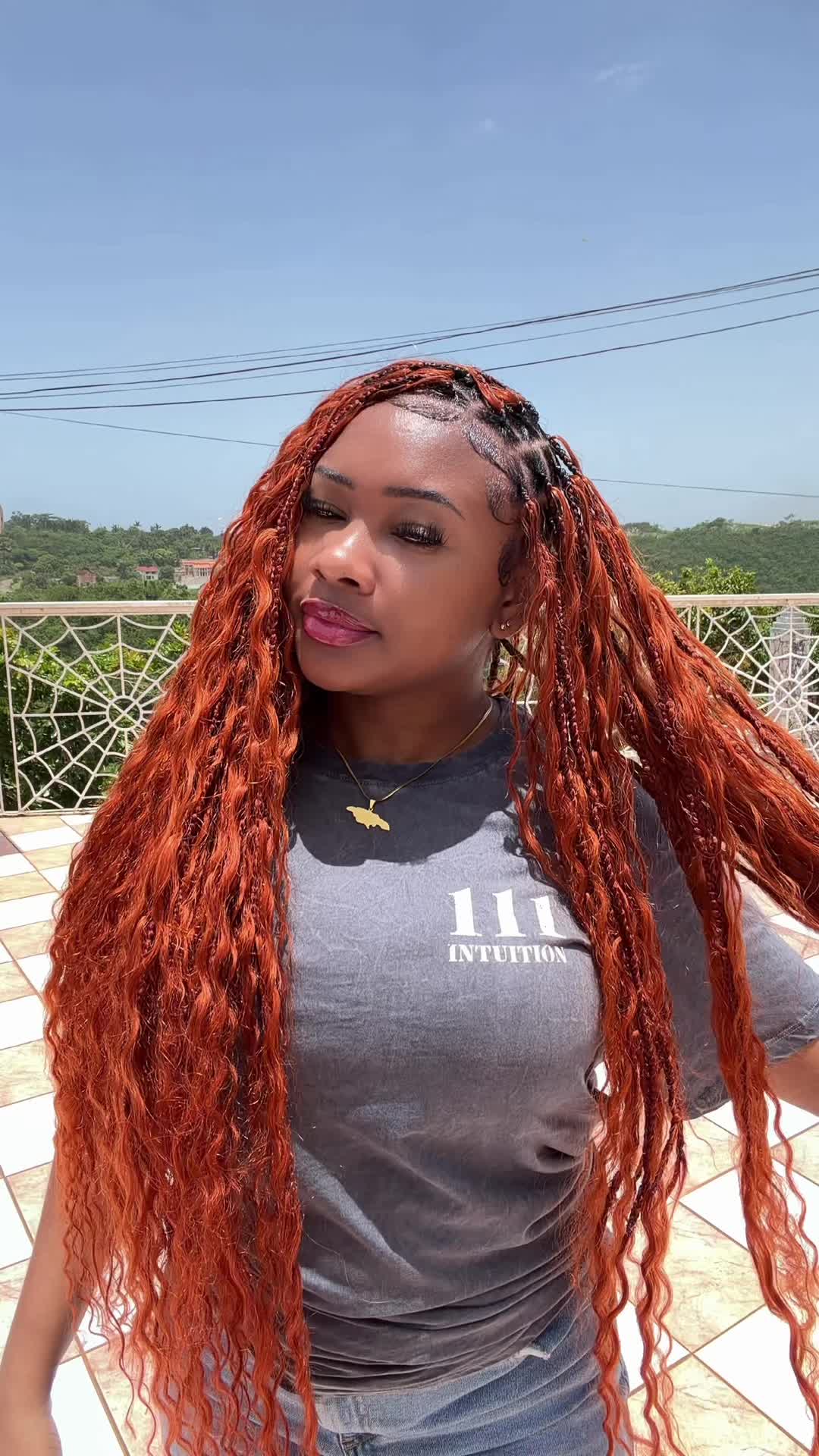 @Sharii | Wig Influencer