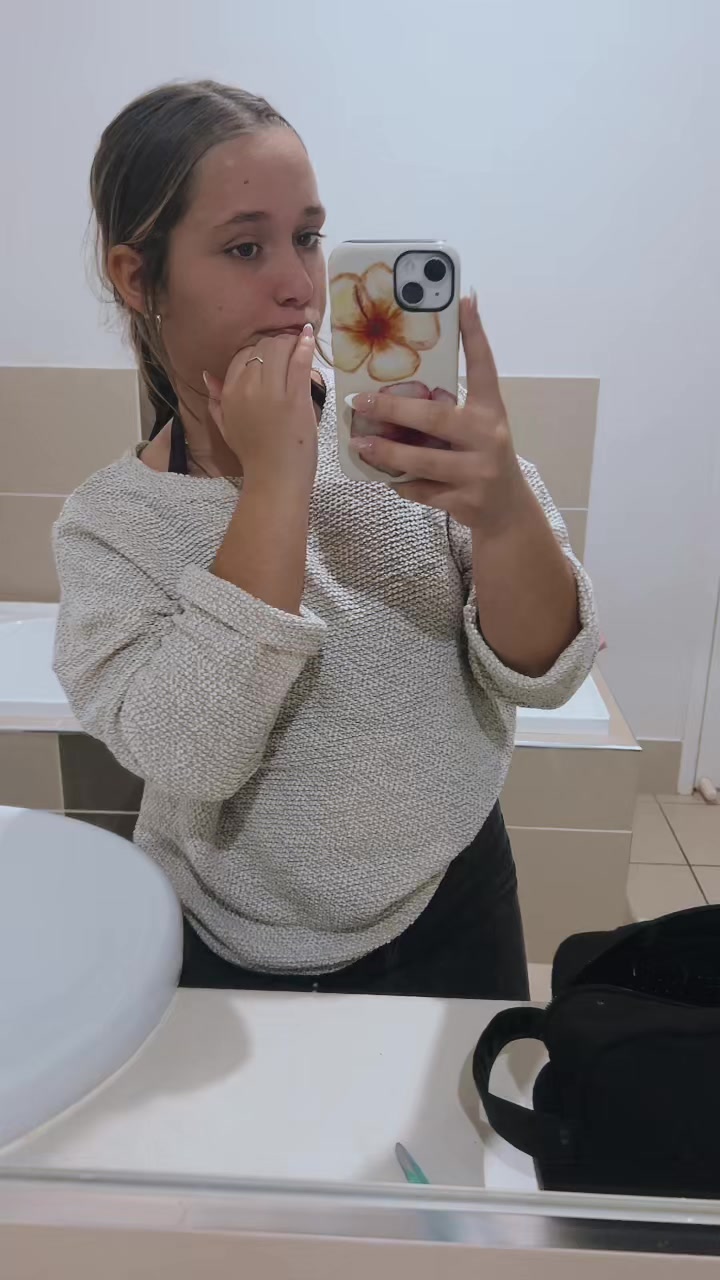 @༻ꨄ༺