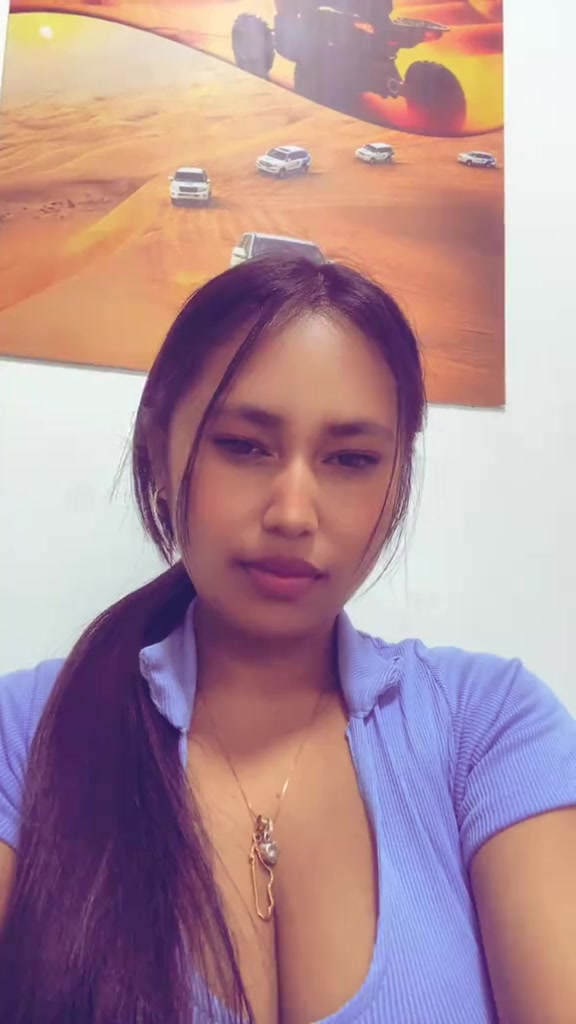 @𝒦ℴ𝓁ℴ𝒾𝓃𝒶 🍒