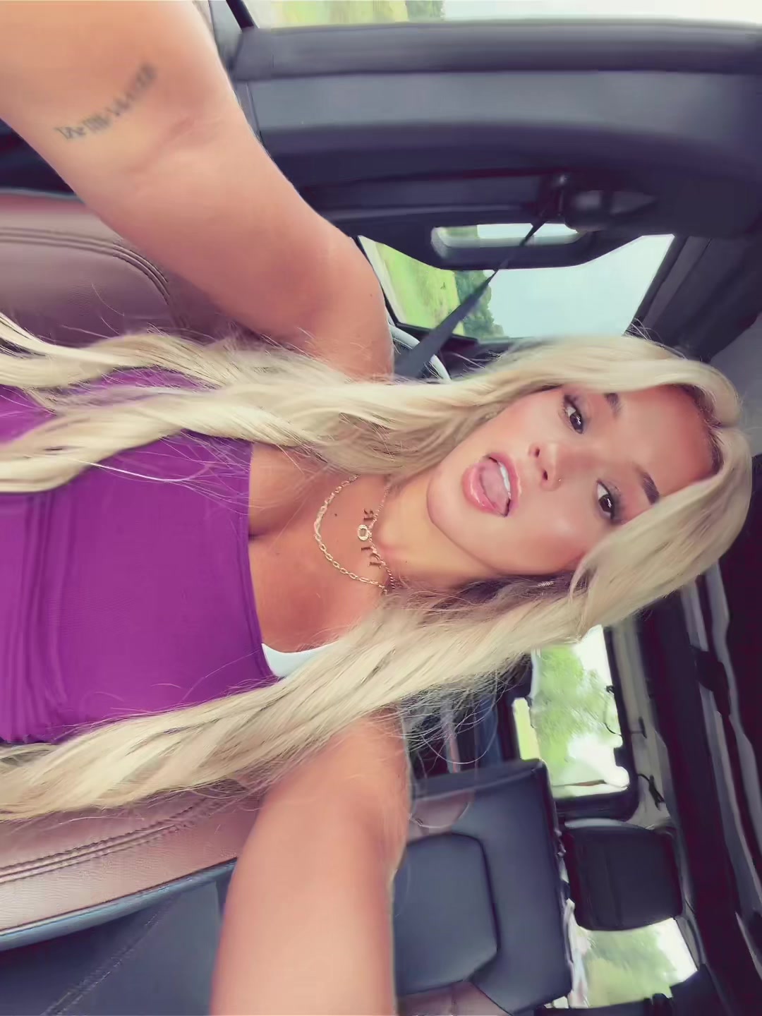 @Julianna