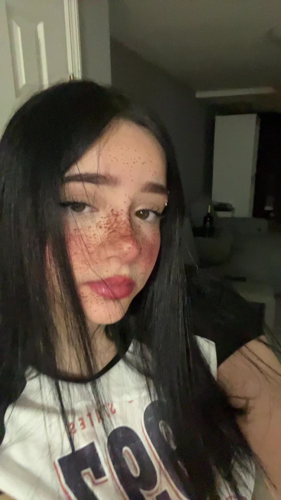 @Juli 🇨🇴