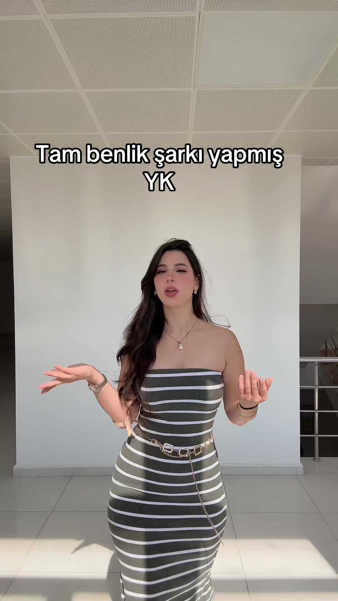 @Y⚡