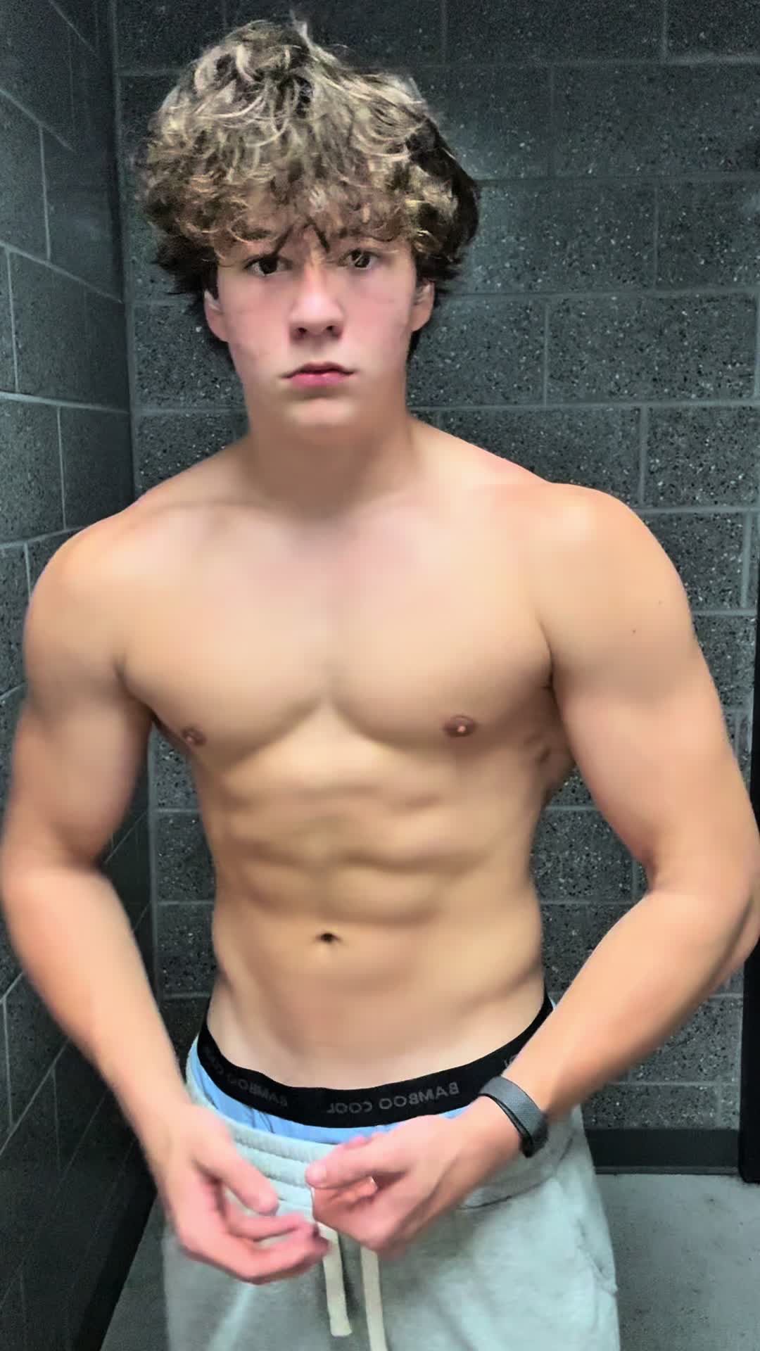 @Mackmogs