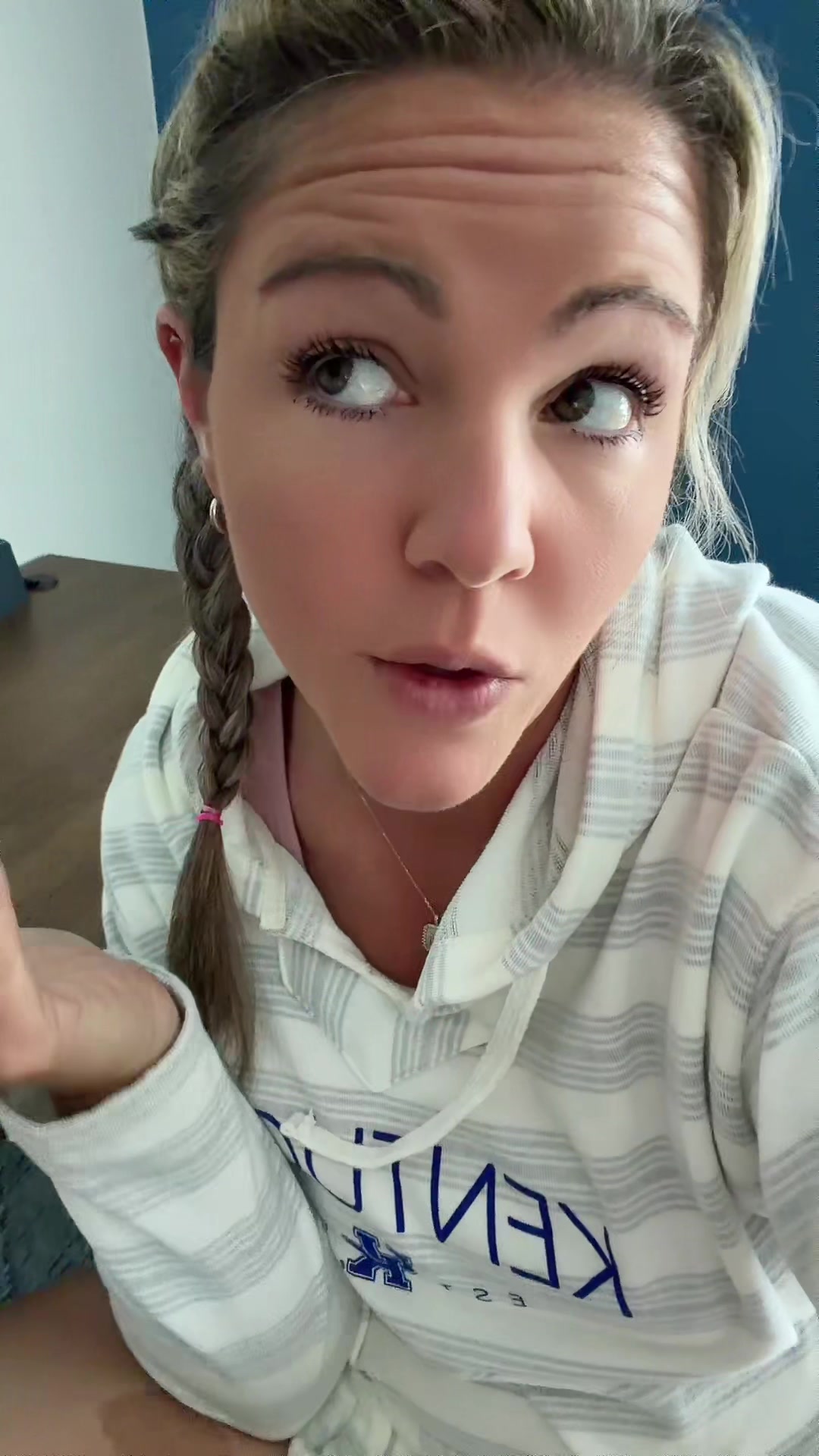 @SelfieQueen57👑