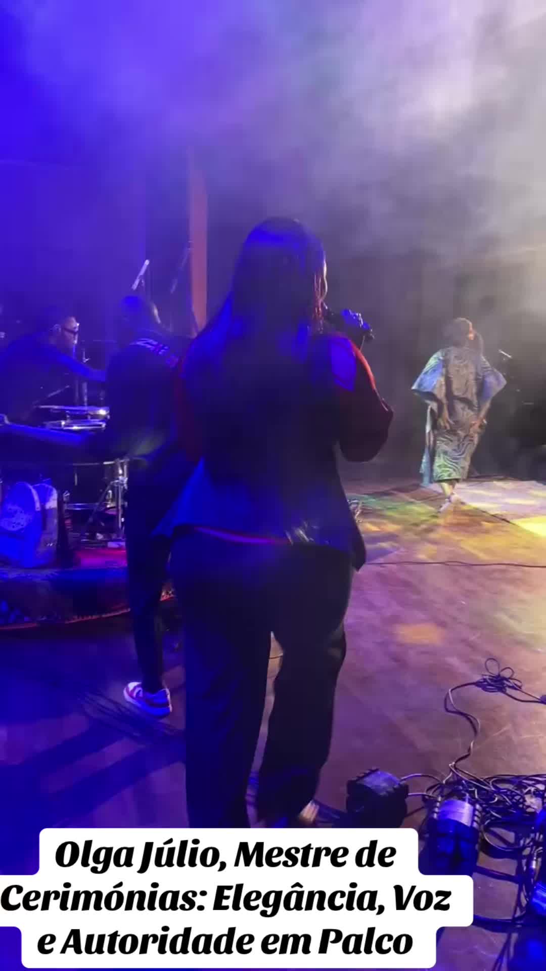 @OlgaJúlio -Mestredecerimonias