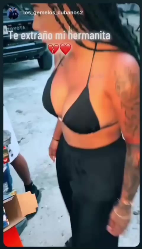 @La Real Muñeca