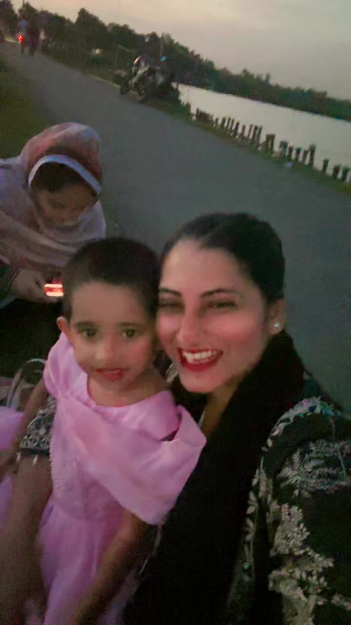 @Tania Tithe
