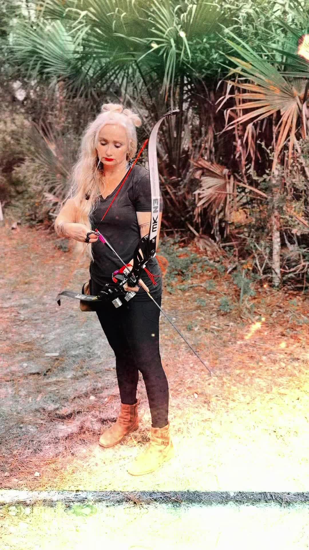 @BarebowGirl