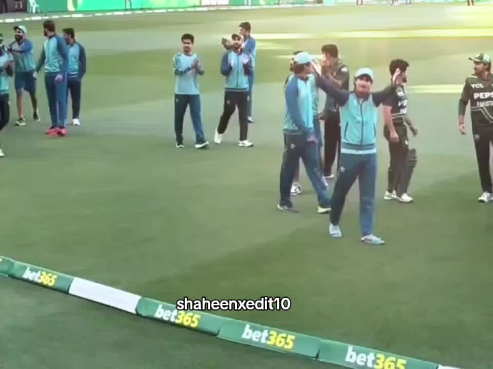 @ShaheenShahAfridi