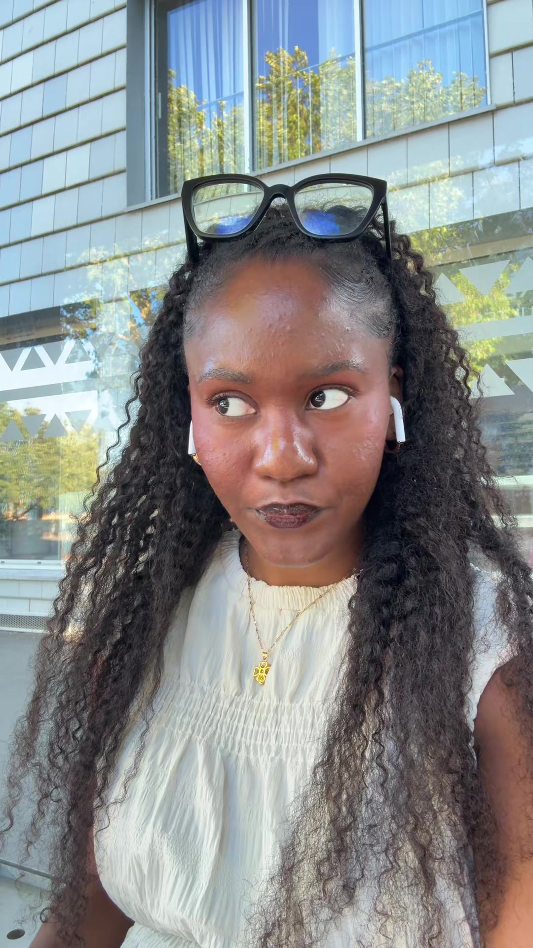 @Néïka Isabelle Alphonse