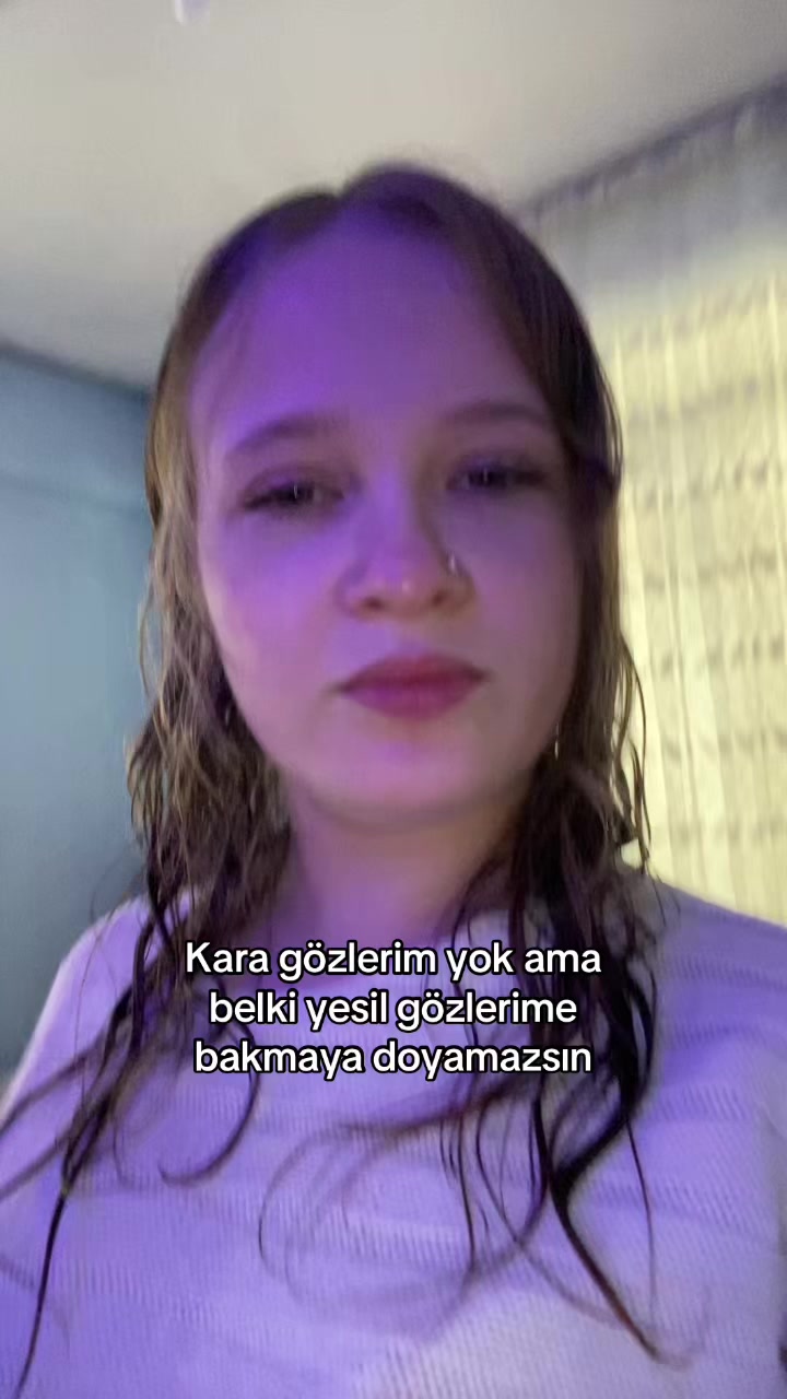 @sarııkolaa