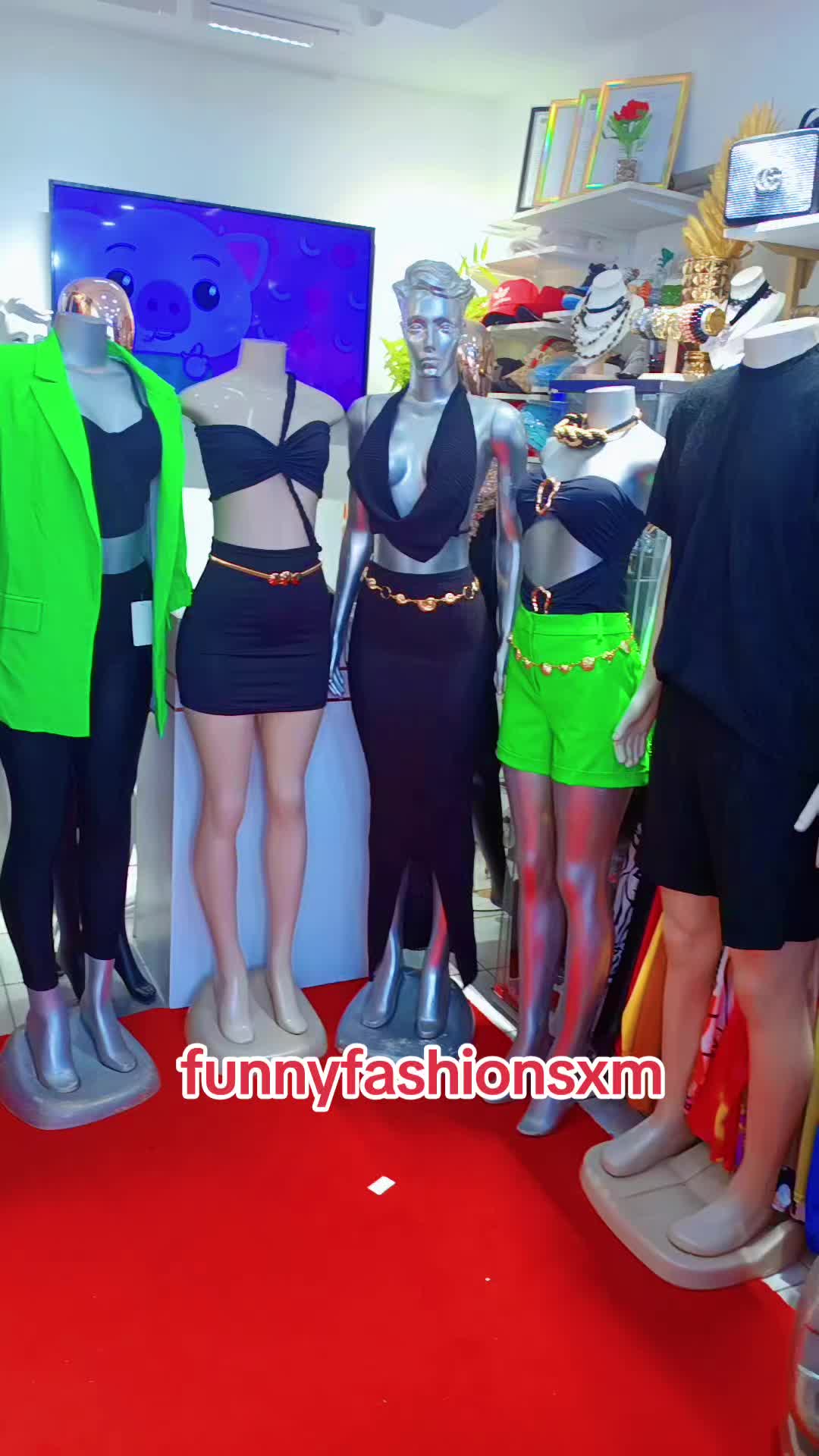 @funnyfashionsxm