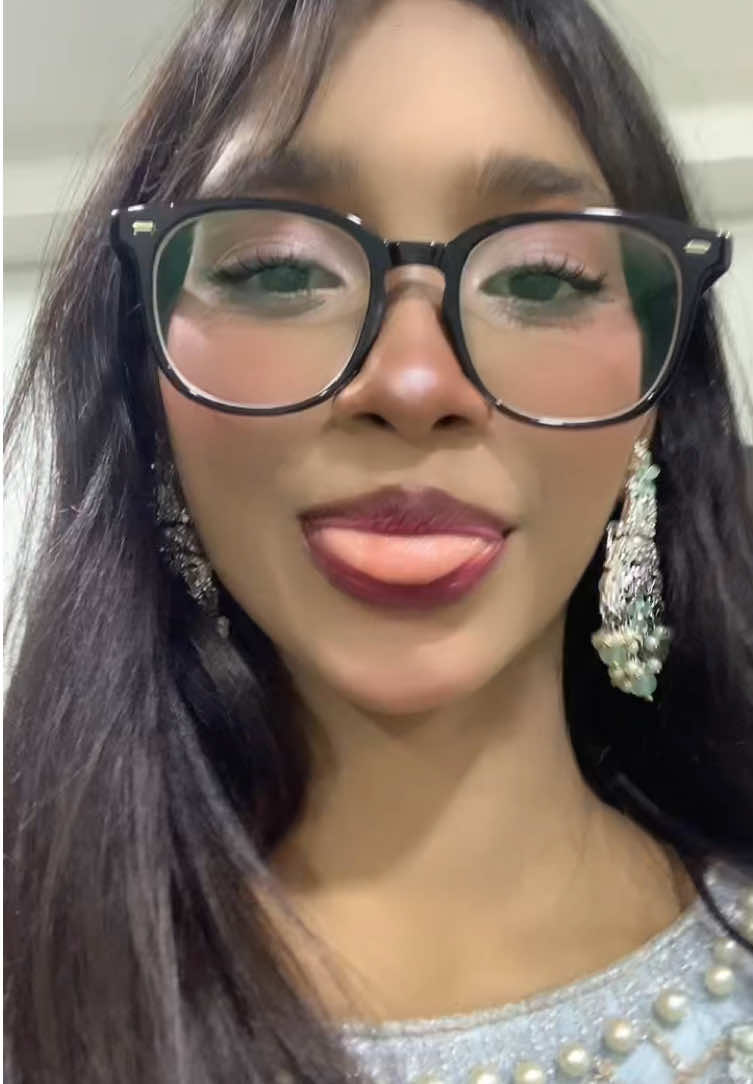@️