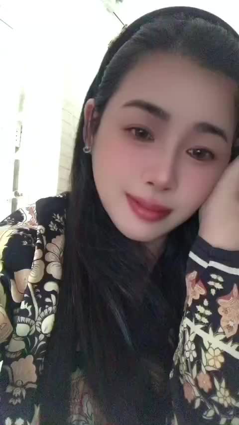 @bà cô già