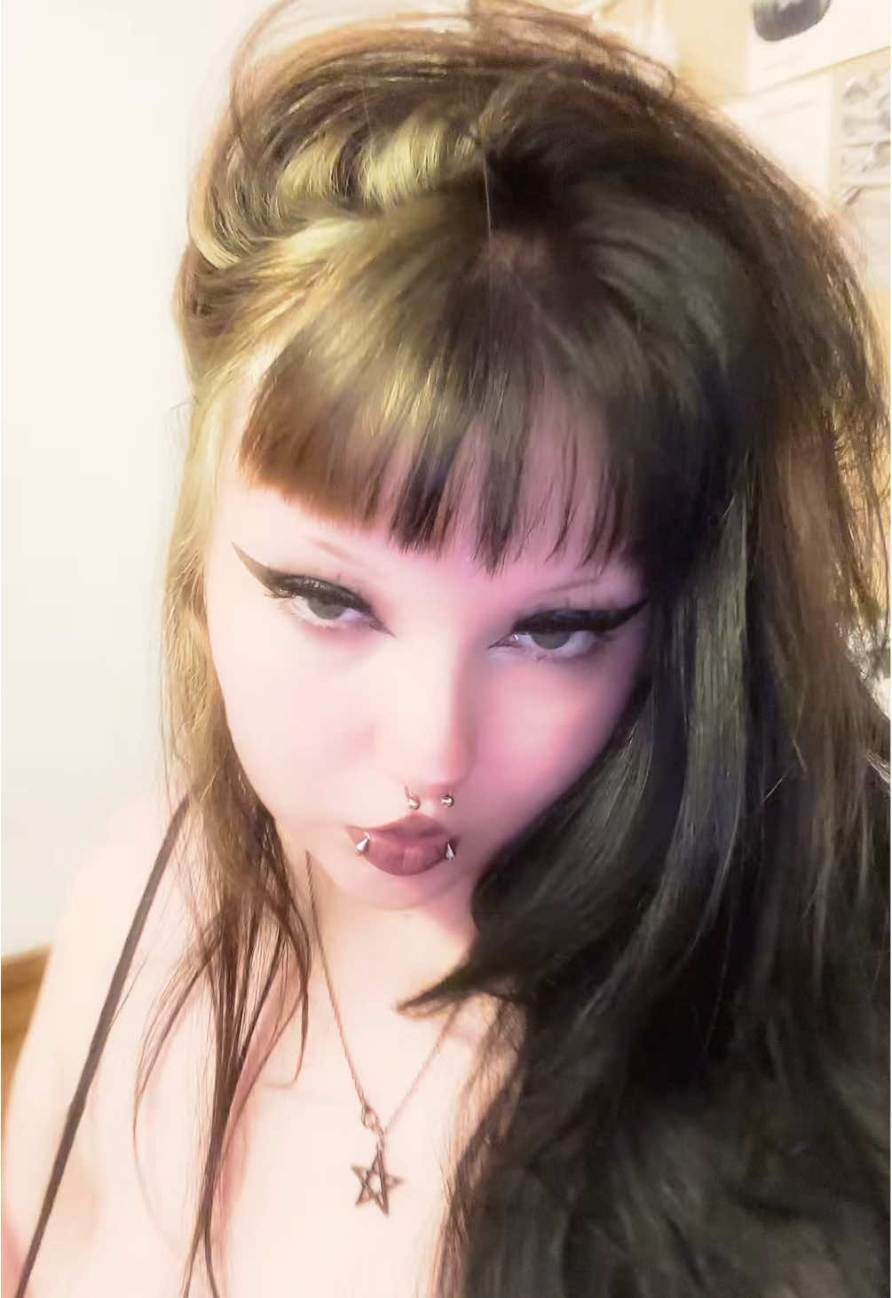 @sad doll