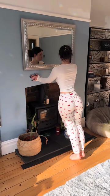 @justsayloveme