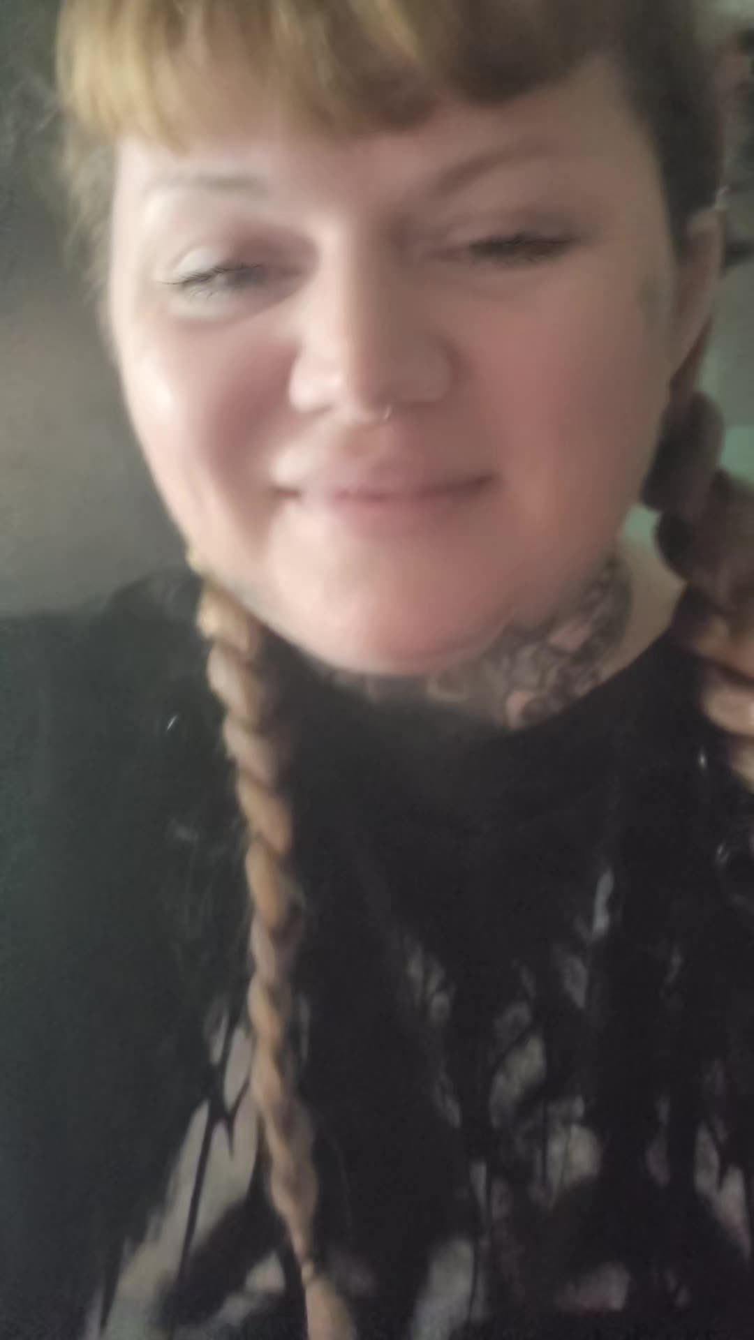 @LuxNoir/Gothbrat