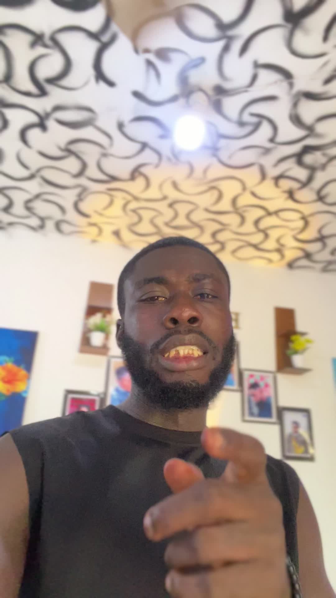 @_ĶĦÓĎJÓ_ ÈXÇÓBÄ🇬🇭🇺🇸💈✂️🔌