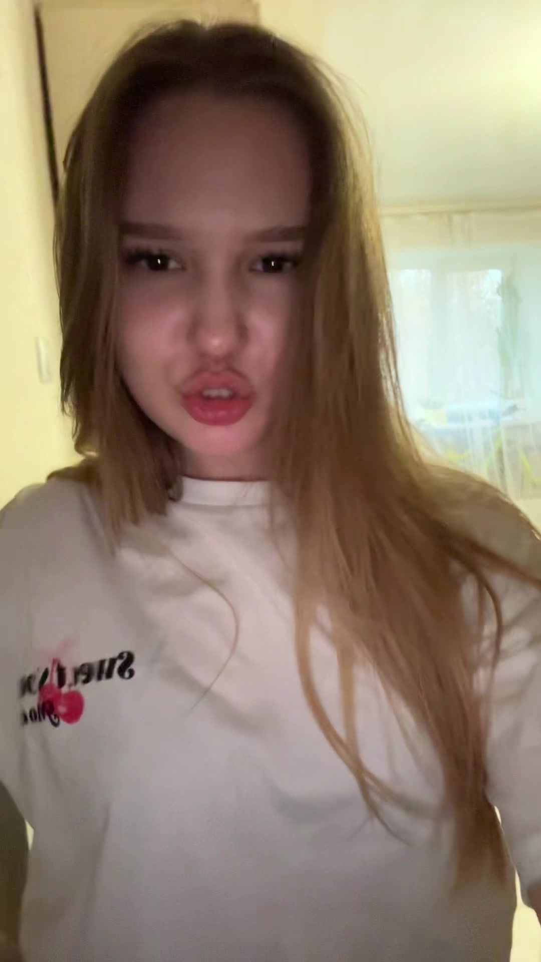 @алиса