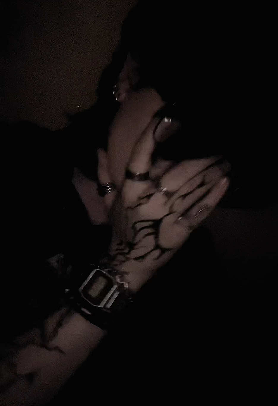 @elya🚩