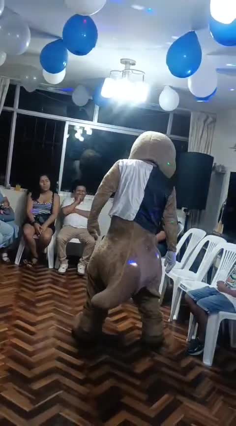 @CANGURO MAX