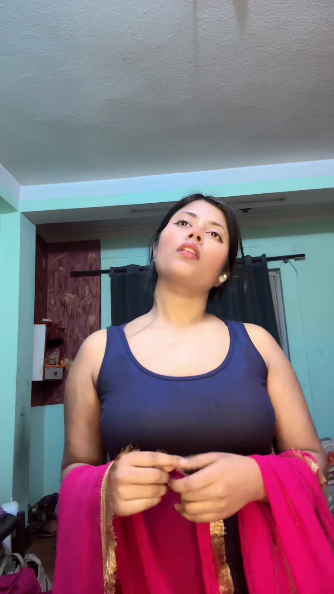 @Urmi