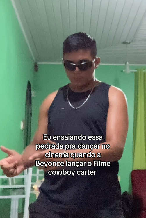 @Vyctor Auzier