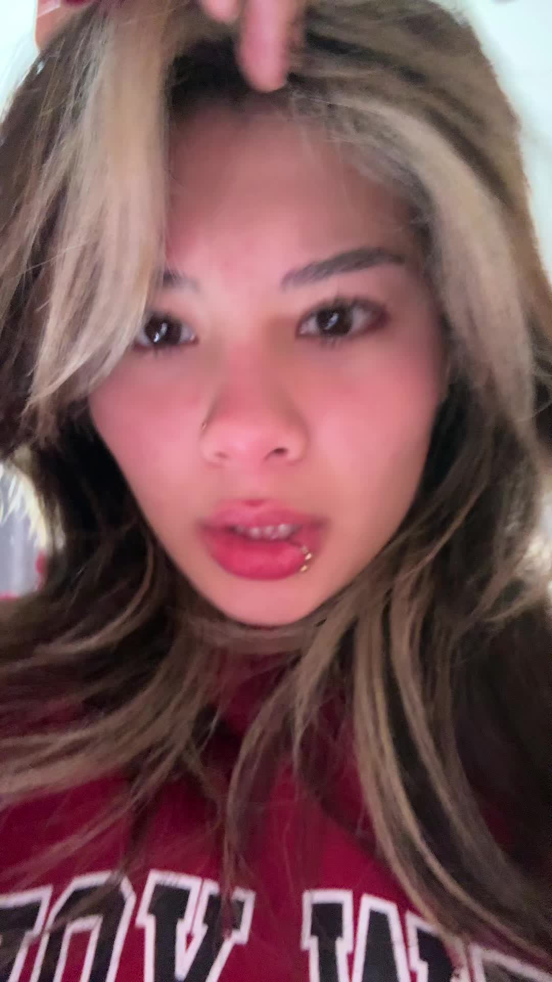 @leila