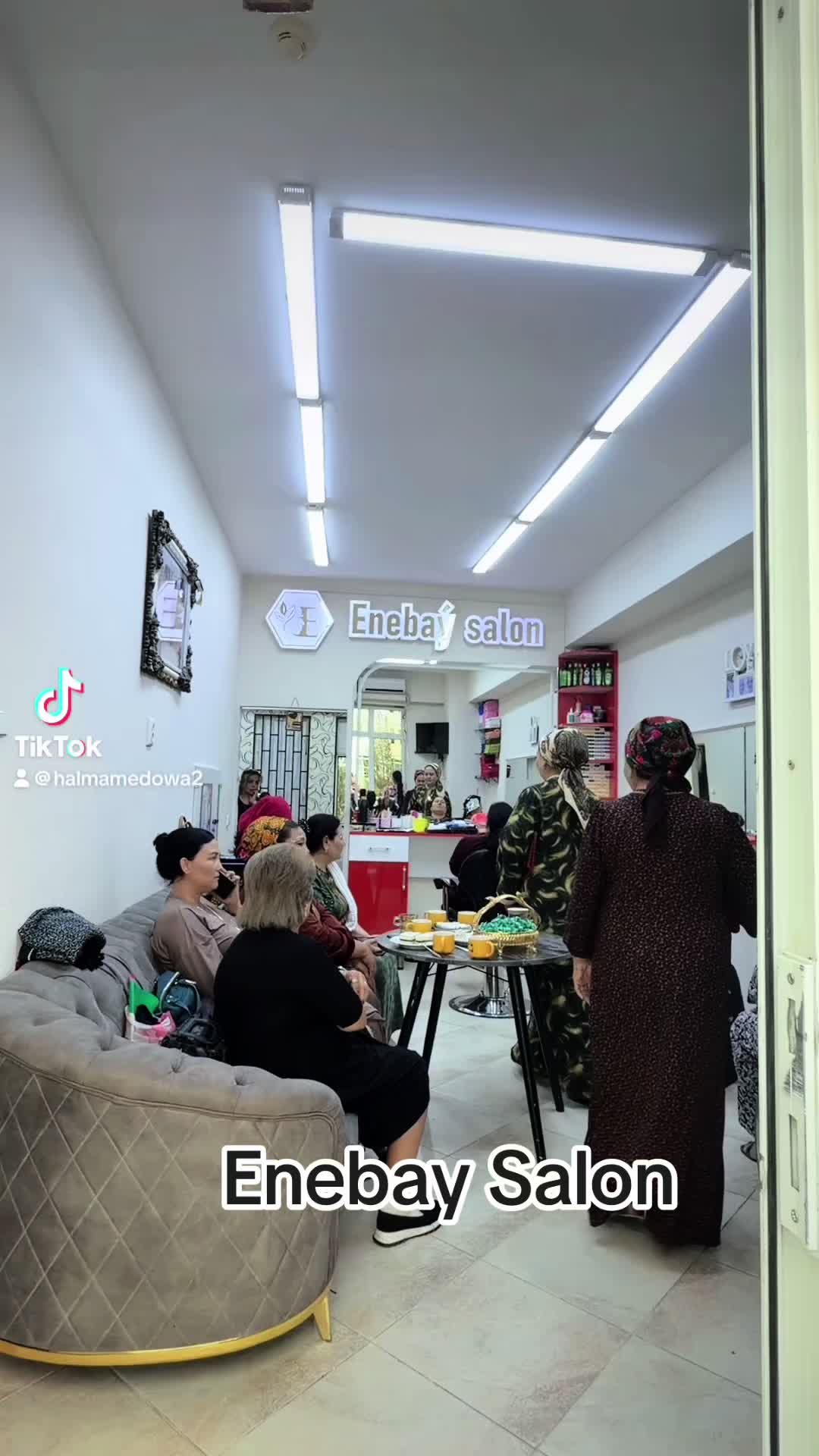 @Enebaÿ Salon .