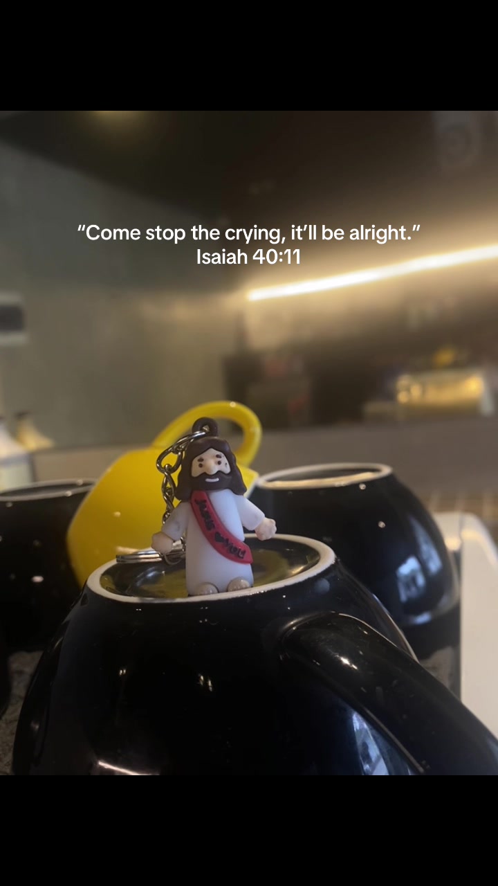 @MACCHIATO
