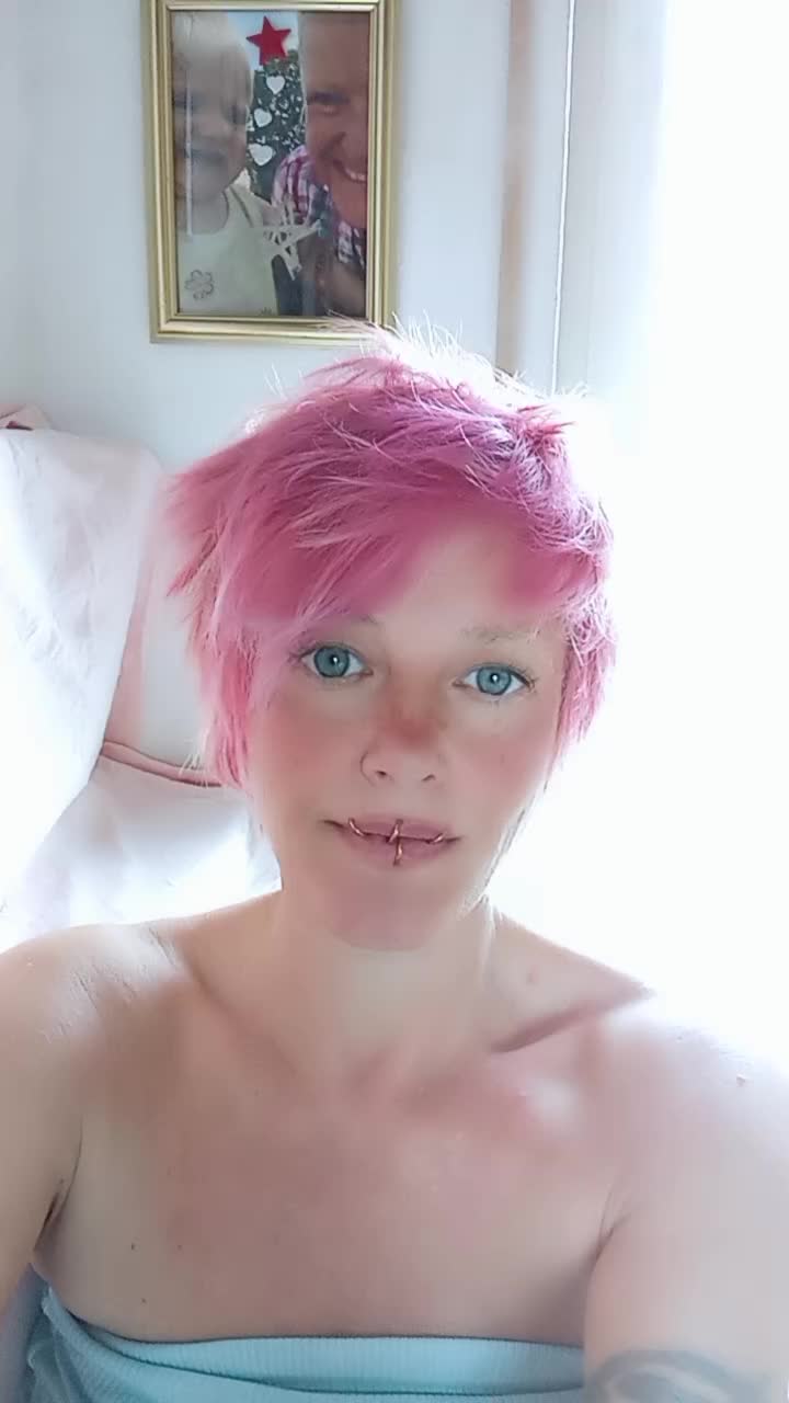 @miricalsamantahohepriesterin