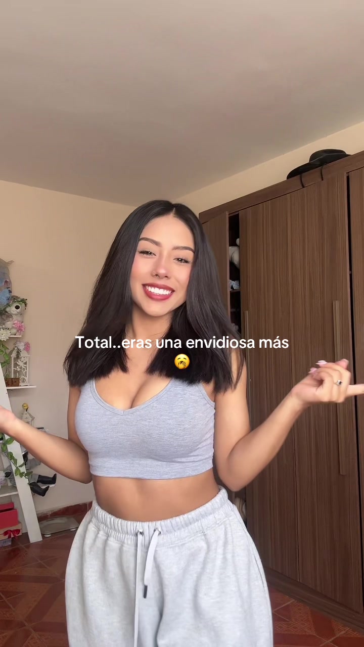 @Heluchaa🍒