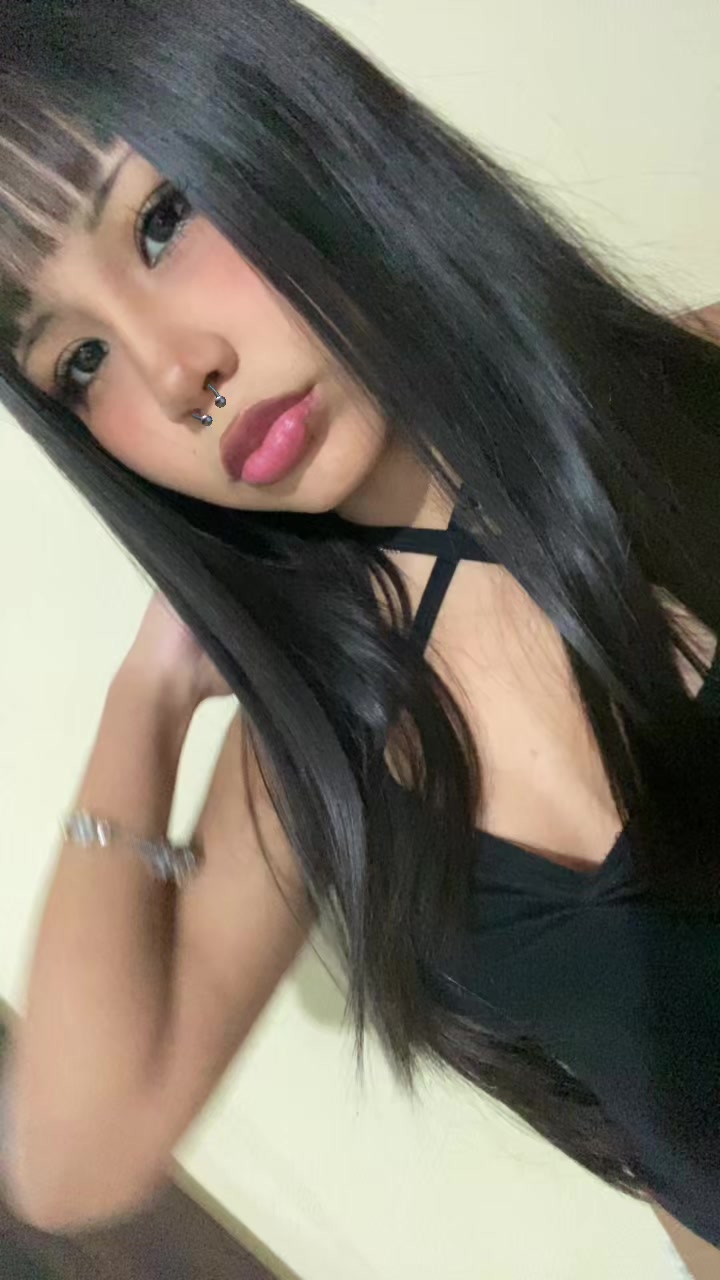 @🦦