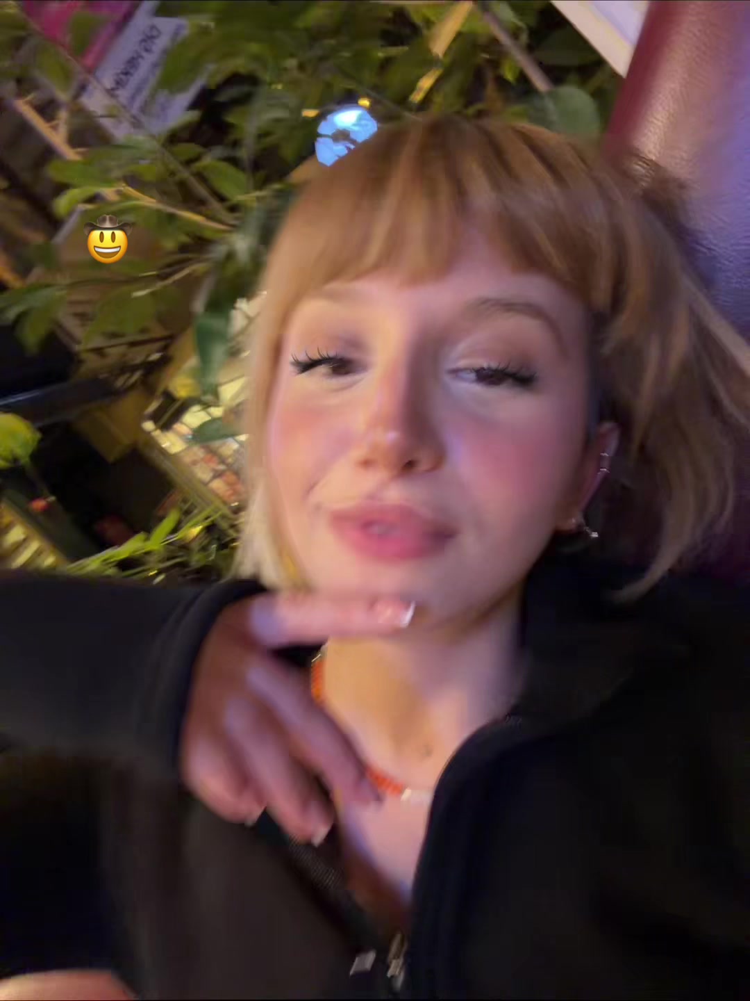 @🤡