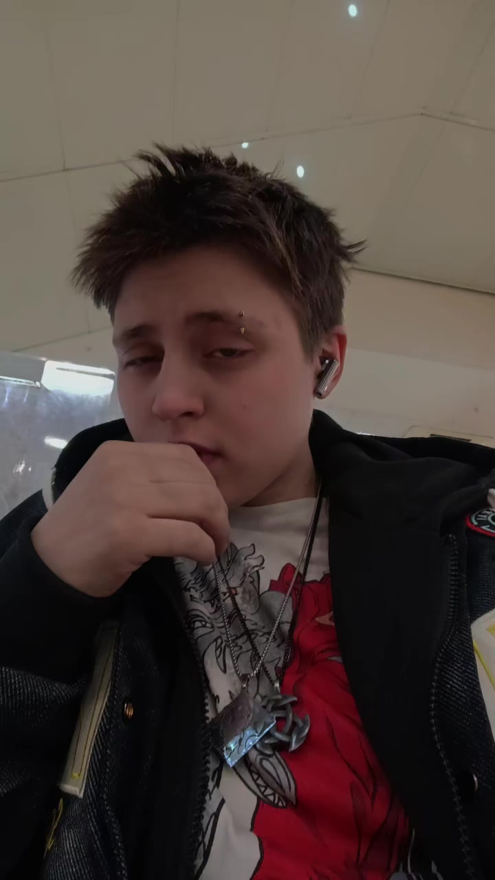 @🥀КИРЮША🥀