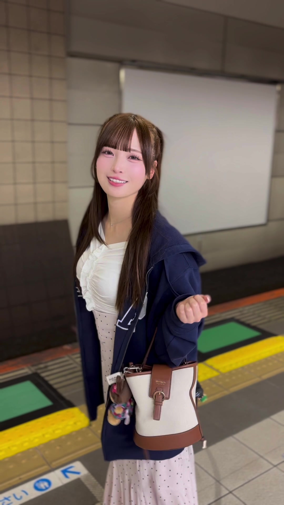 @由良ゆら♡