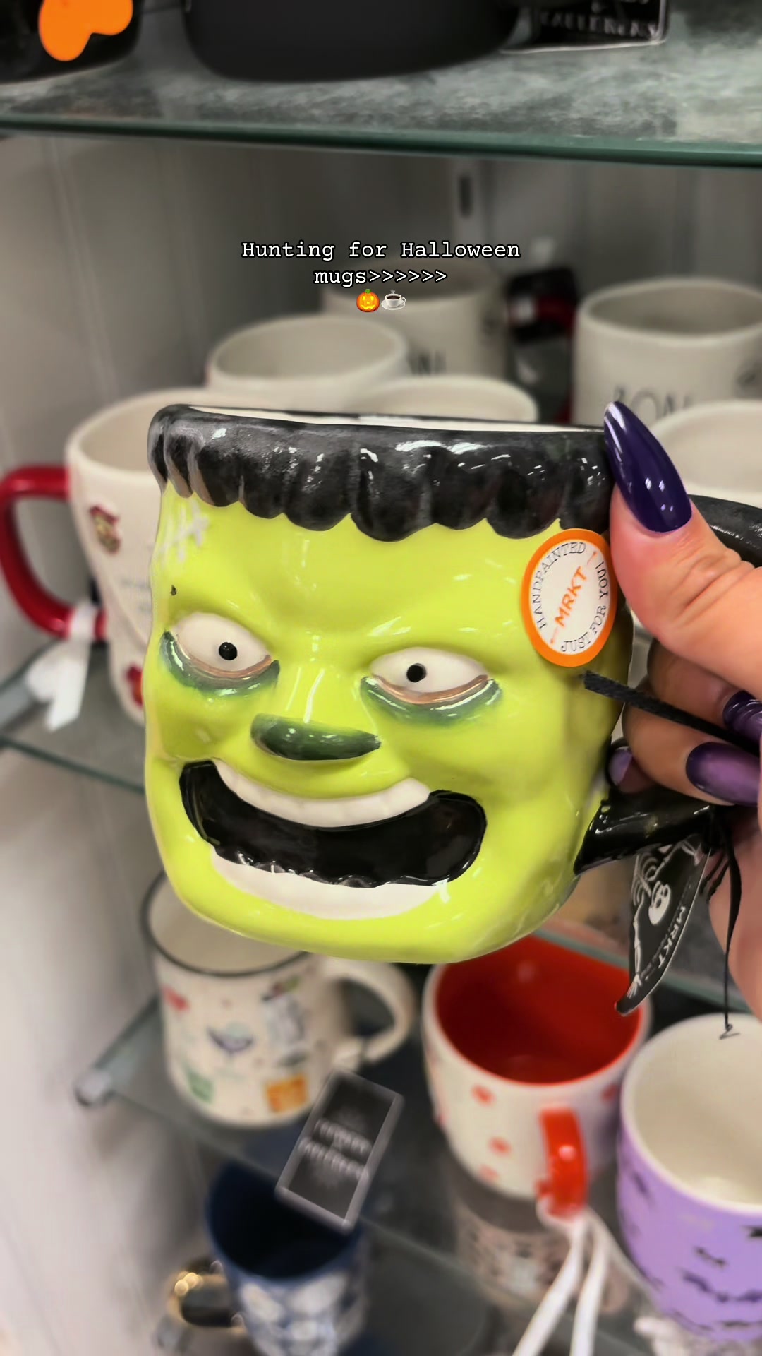 @Valeria🎃🖤🕸️