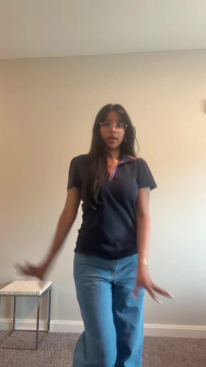 @divyamommyd
