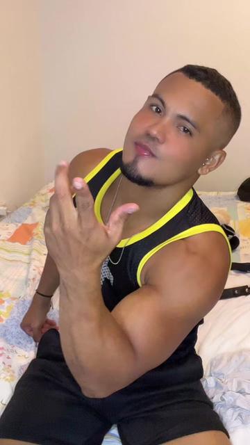 @manubi