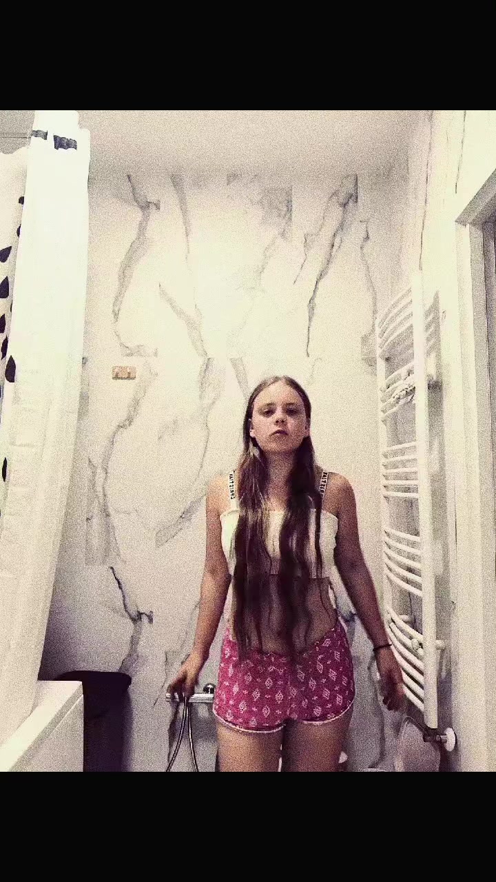 @𝑨𝒏𝒂