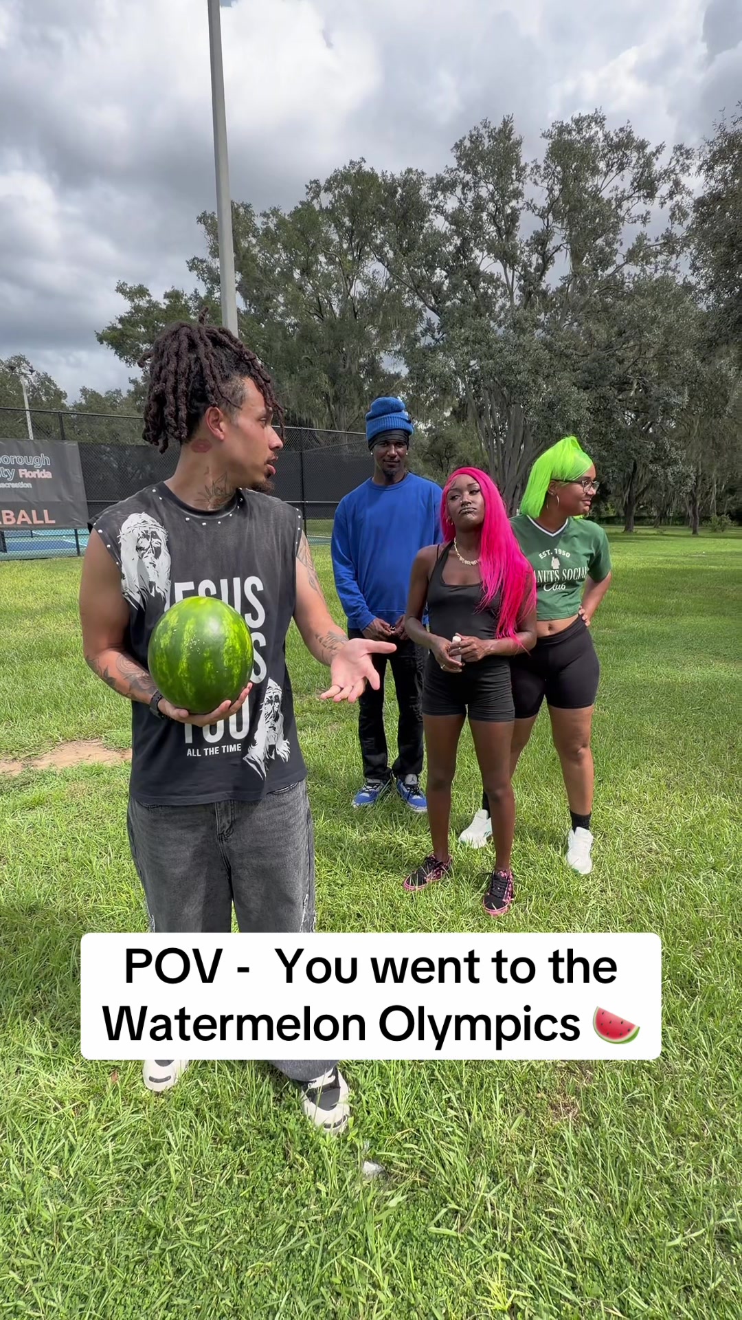 @Hoodskiiz
