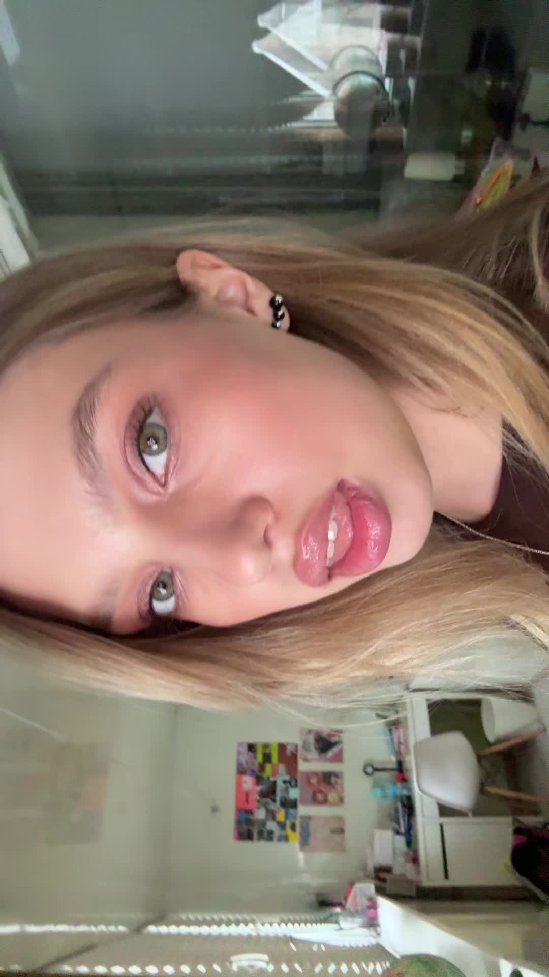 @sharrovass