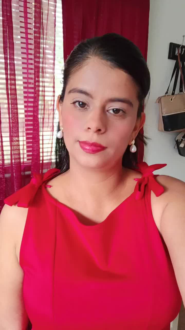 @Paola Alaniz ๐๐๐