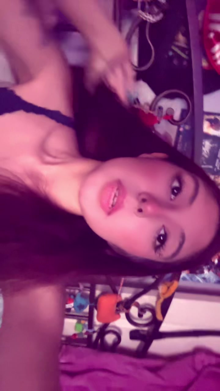 @dee