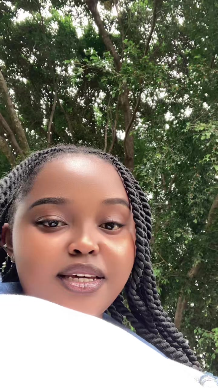 @@Vivs 🤍💜