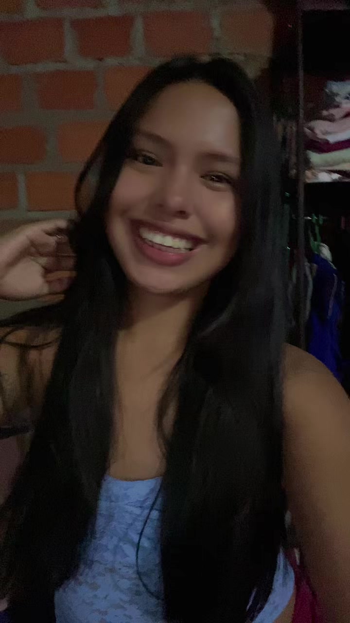 @Beniana 💚.