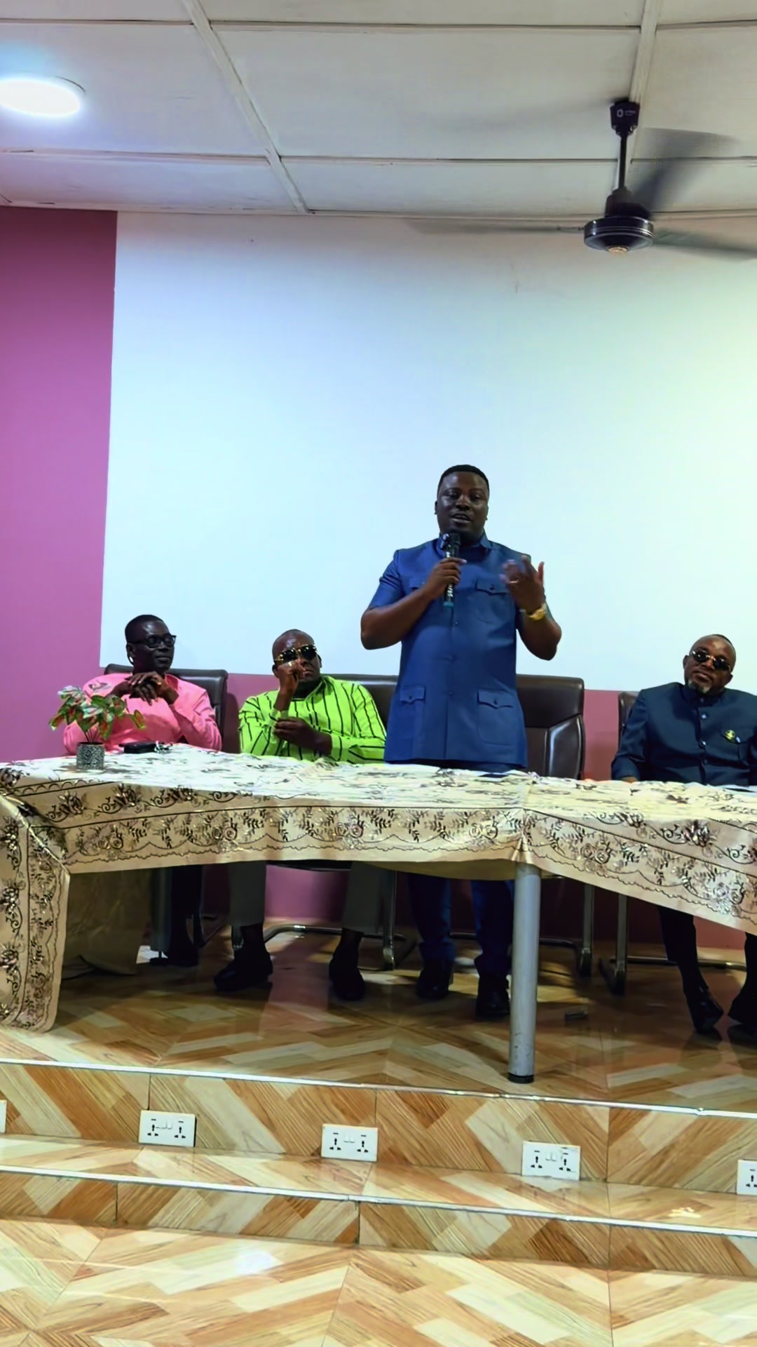 @Dr Frank Amoakohene