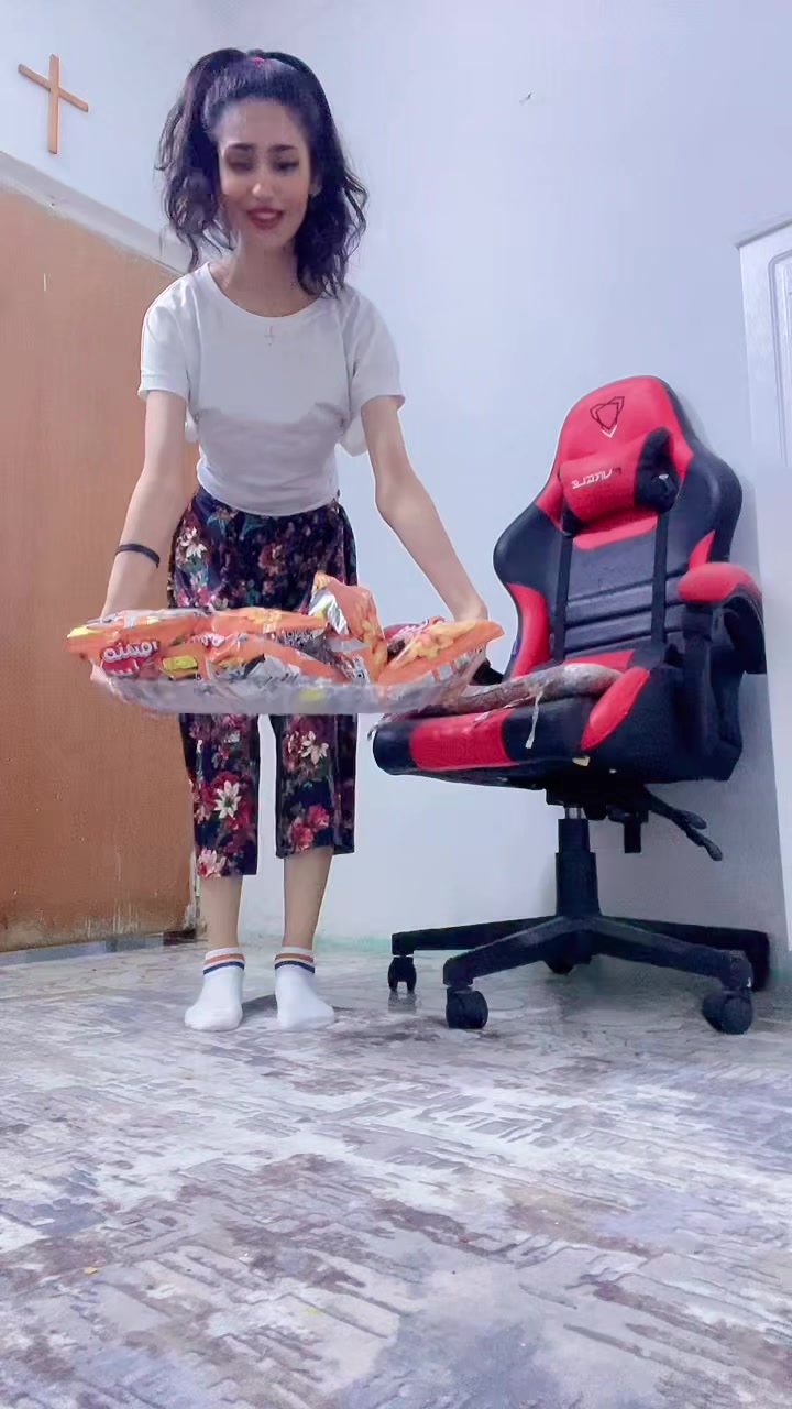 @عذراء